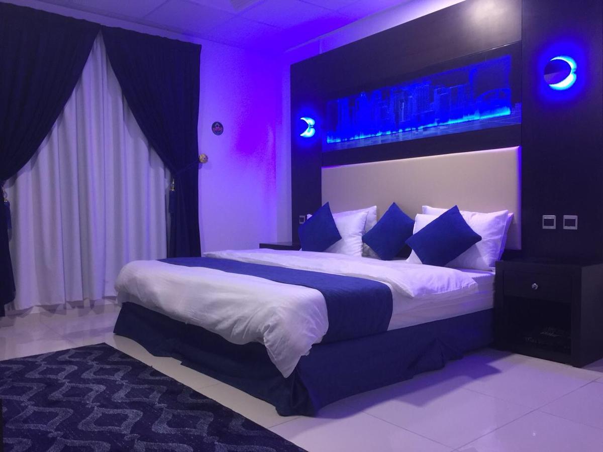 Holiday Furnished Units Даммам Екстер'єр фото