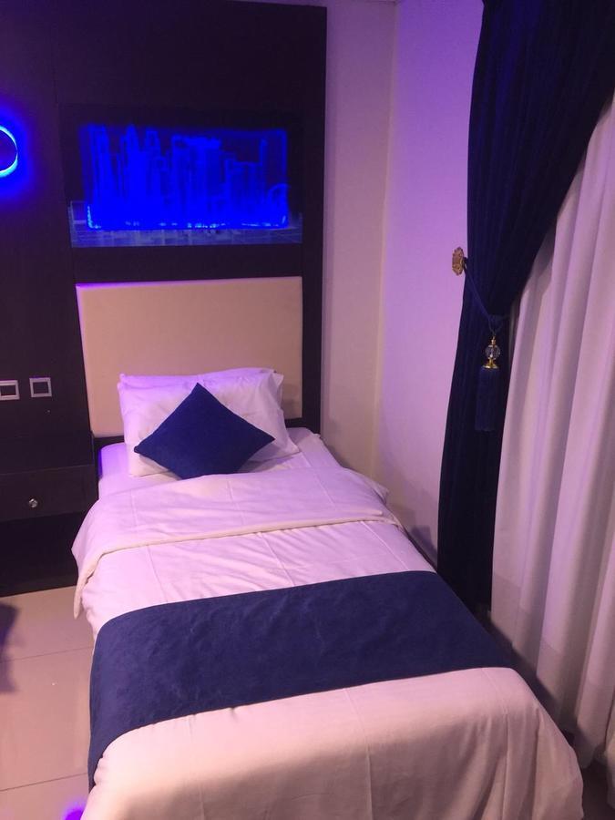 Holiday Furnished Units Даммам Екстер'єр фото