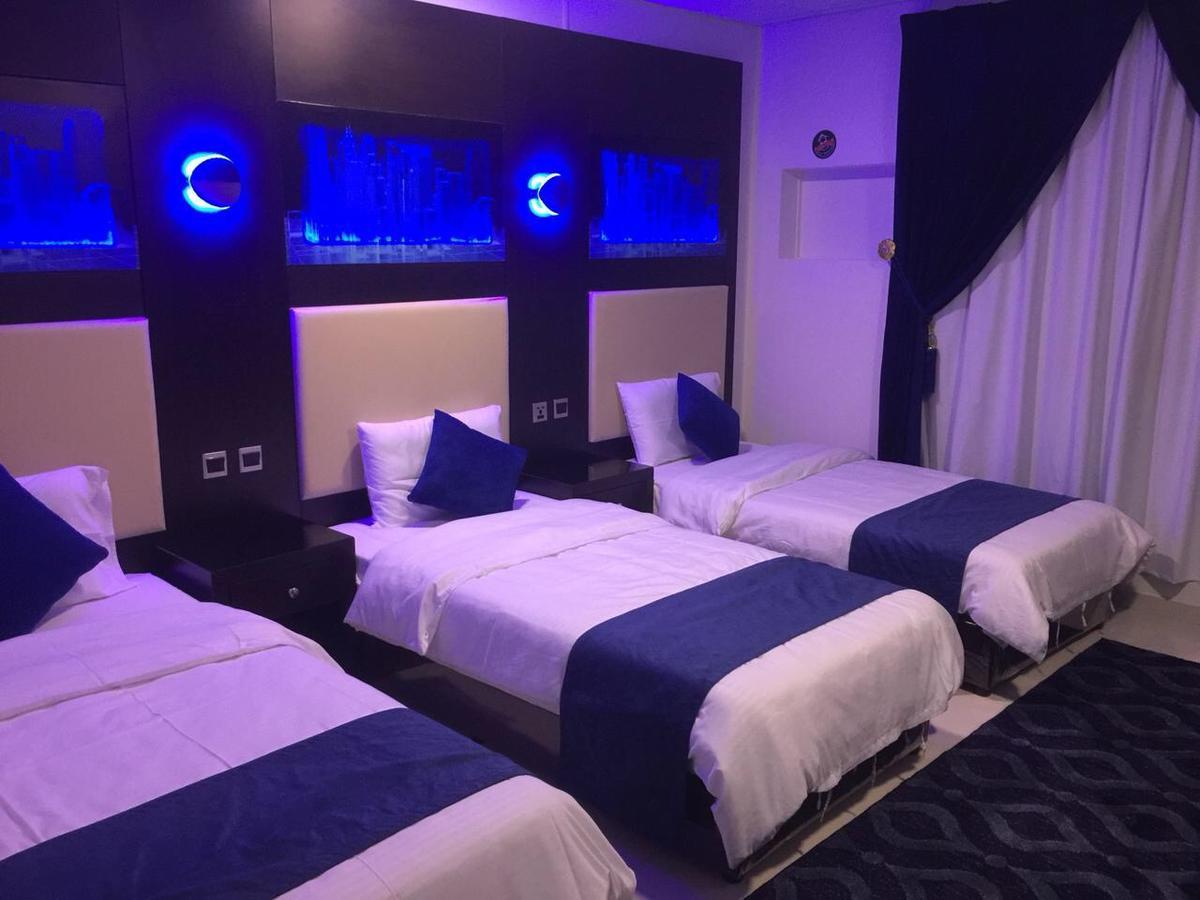 Holiday Furnished Units Даммам Екстер'єр фото