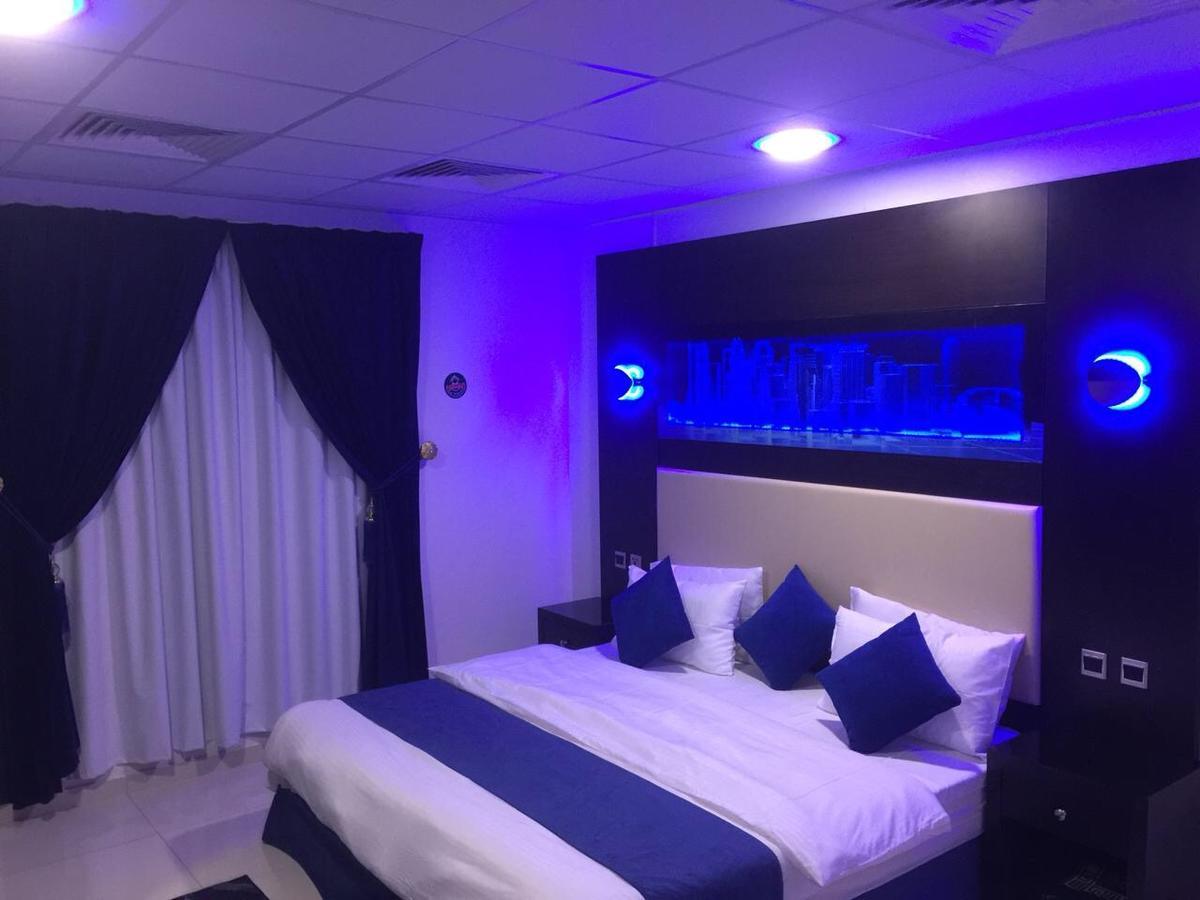Holiday Furnished Units Даммам Екстер'єр фото