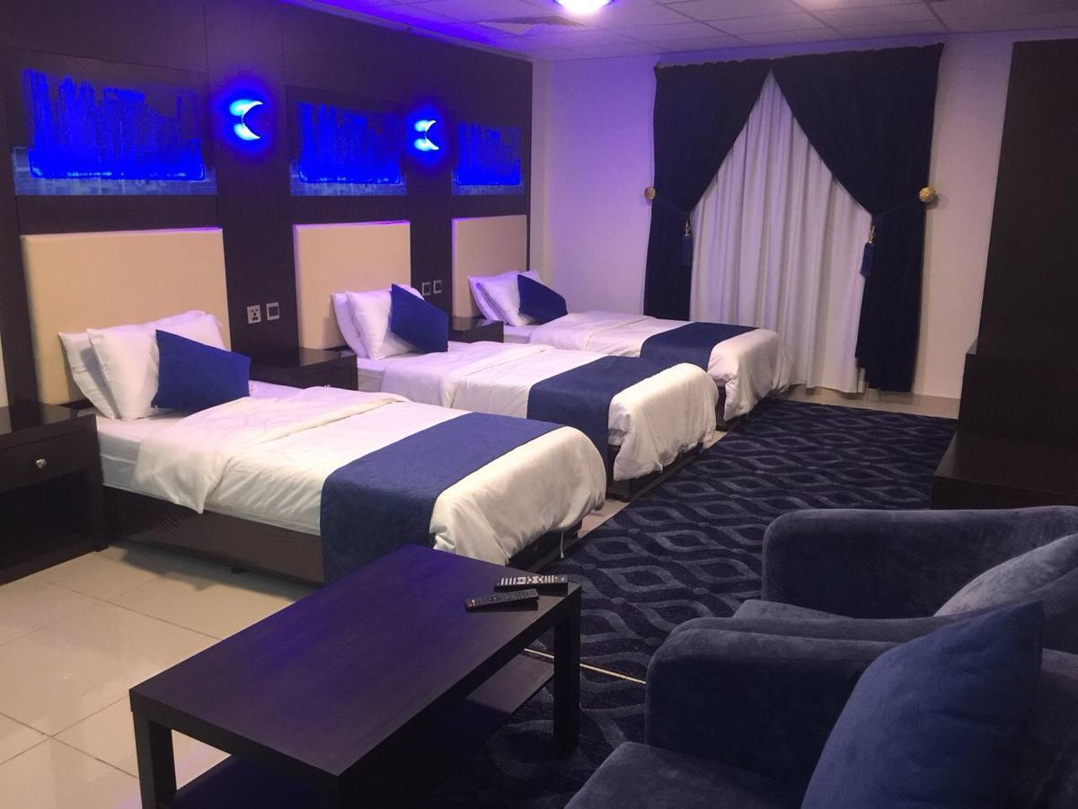 Holiday Furnished Units Даммам Екстер'єр фото